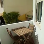 Cantinho Estrelas, Lagos