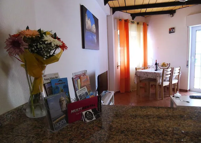 Cantinho Estrelas, Lagos *